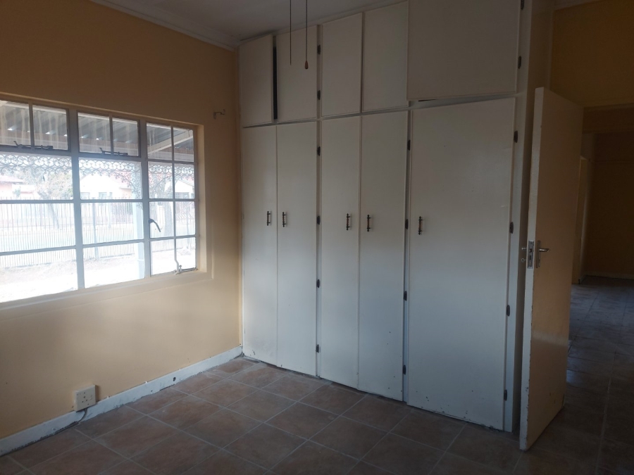 To Let 3 Bedroom Property for Rent in Morewag Free State